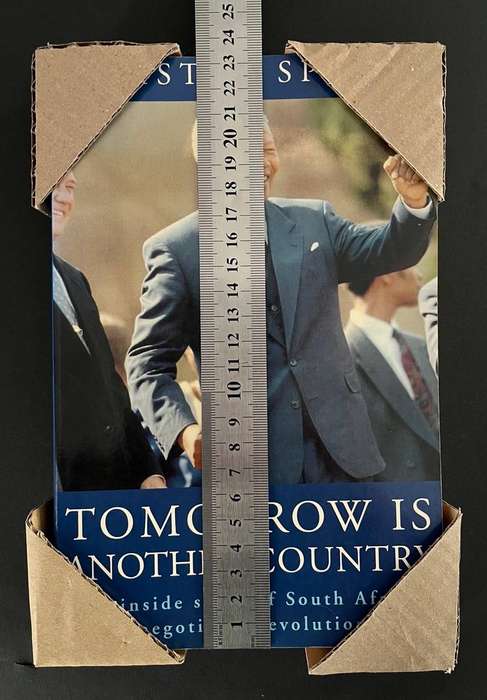 Tomorrow is Another Country - The Inside Story of South Africa's Negotiated Revolution