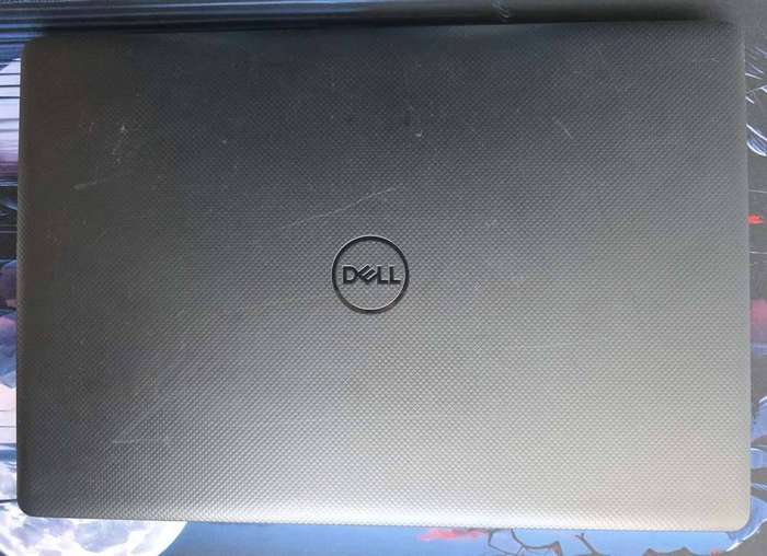 Dell i5-1035G1 8GB RAM 256SSD 15'6 Display | Faulty Battery