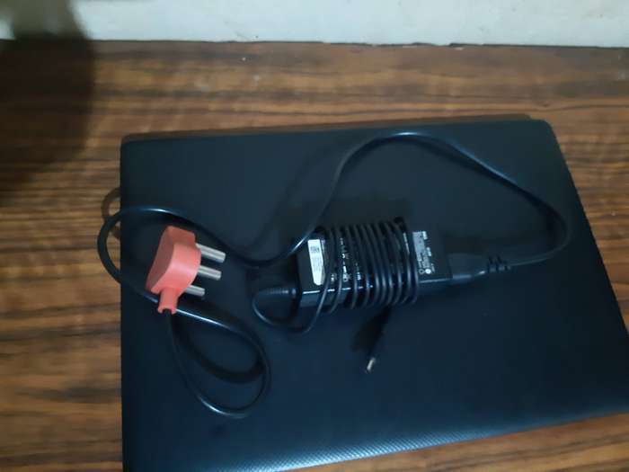 Dell i5-1035G1 8GB RAM 256SSD 15'6 Display | Faulty Battery