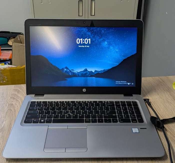 HP EliteBook 850 G4  i7