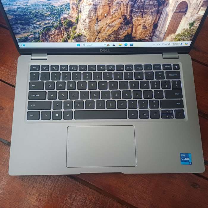 Dell Latitude 5420 i7 High-Performance Laptop!