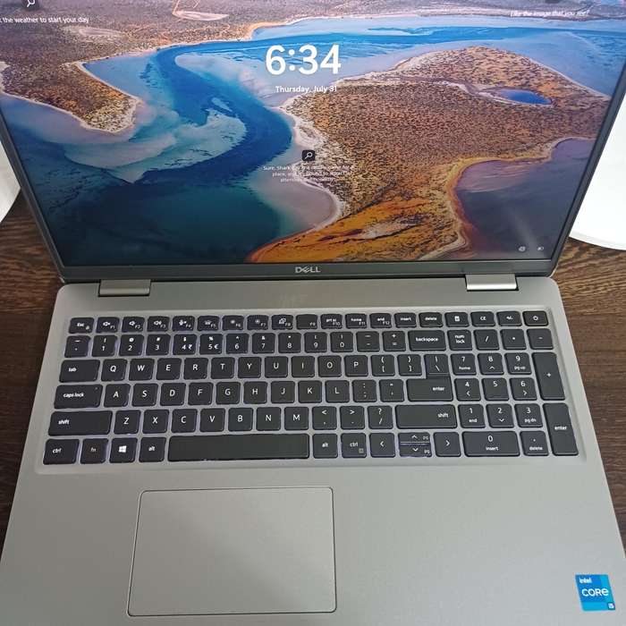 Refurbished Dell Latitude 5520 - i5 11th Gen, 16GB RAM, 256GB NVMe SSD