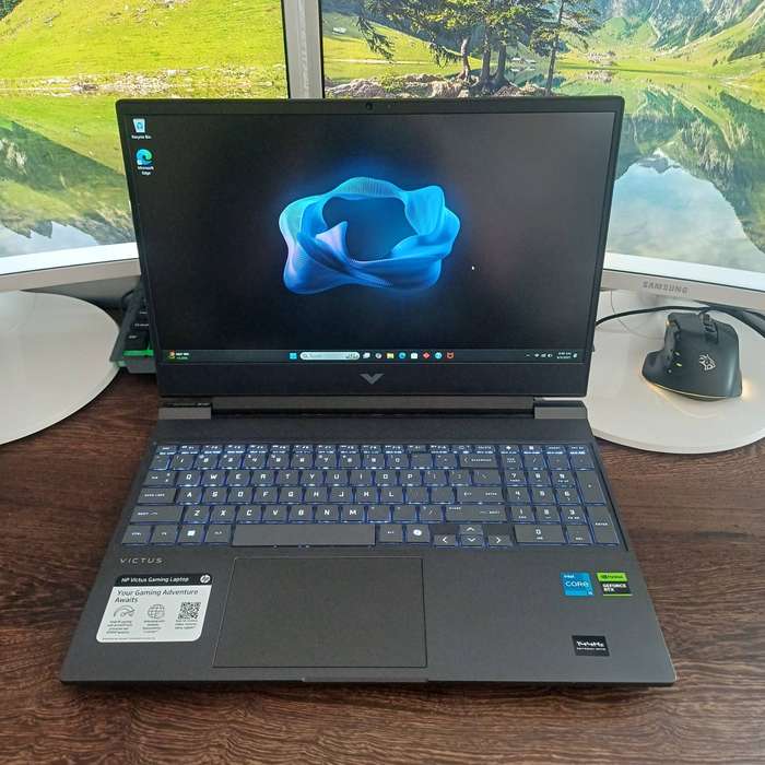 HP Victus 15-fa2xxx Gaming Laptop - Grade A Condition! under HP warranty