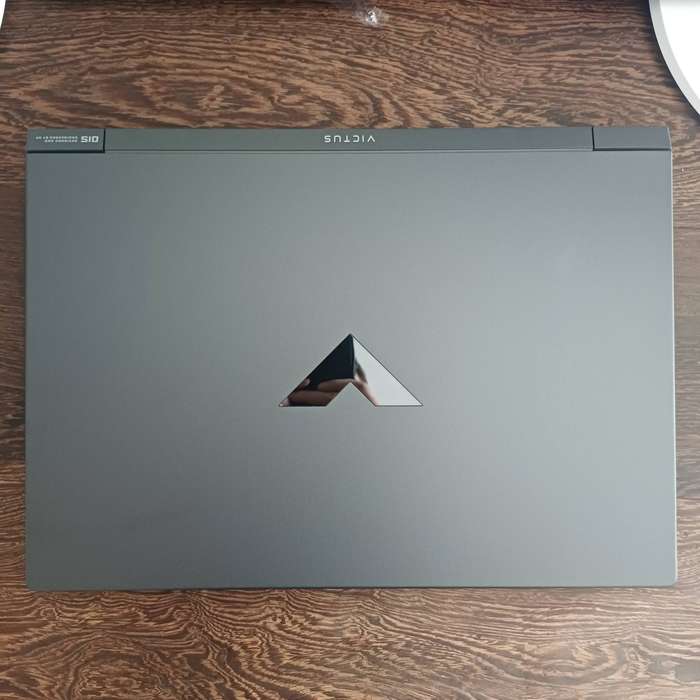 HP Victus 15-fa2xxx Gaming Laptop - Grade A Condition! under HP warranty