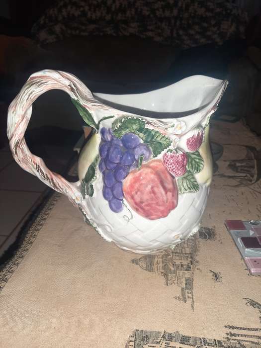Stunning porcelain jug