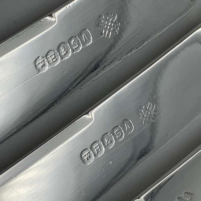 Antique Sterling Silver Cased Butter/Pate Knives (1911)