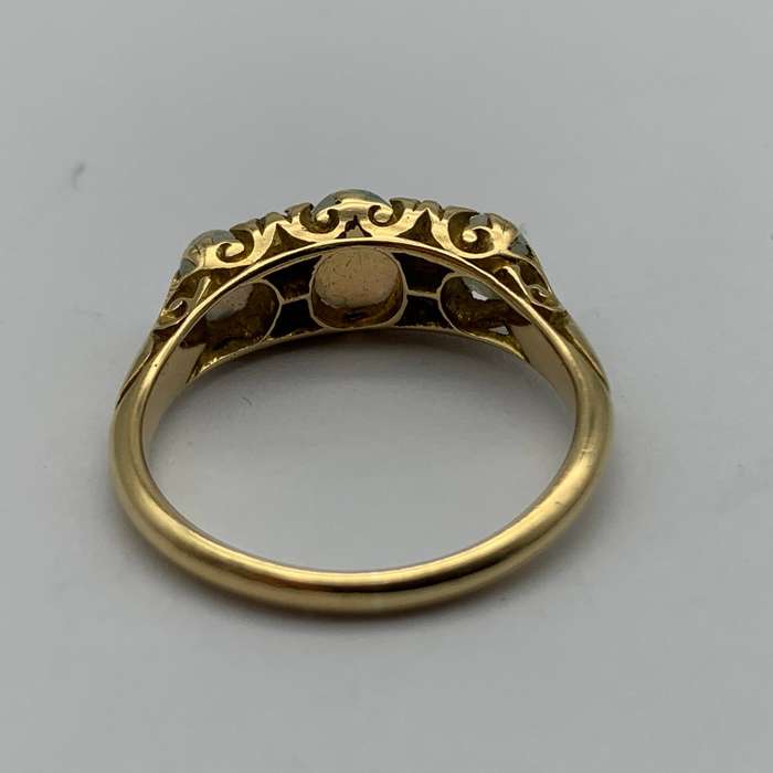 Antique 18ct Gold, Opal & Diamond Ring