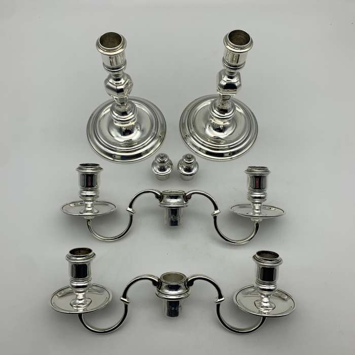 Solid Silver Pair of Candelabra (Garrard & Co) (1,35kg)