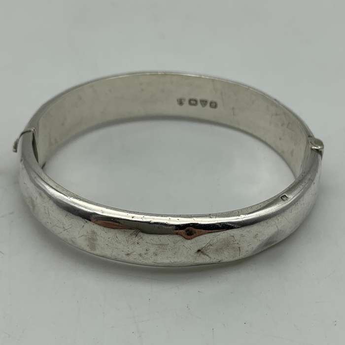 Early Sterling Silver Bangle (Chester 1938)
