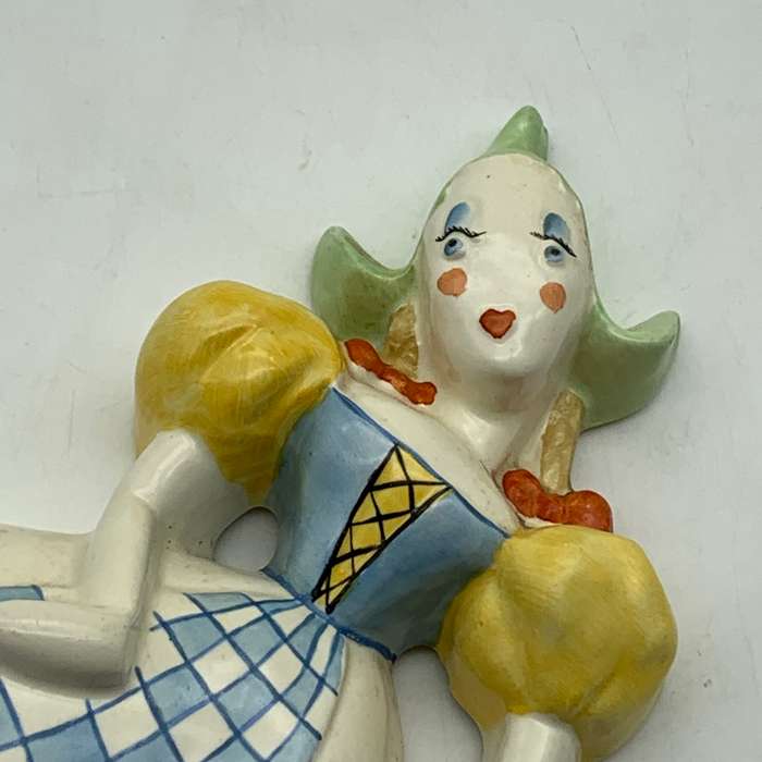 Art Deco Crown Devon' Nursery Wall Plaque (Dutch Girl)
