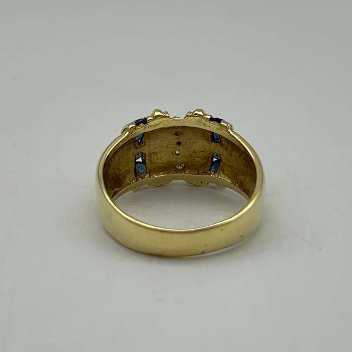 18ct Gold Diamond & Sapphire Ring