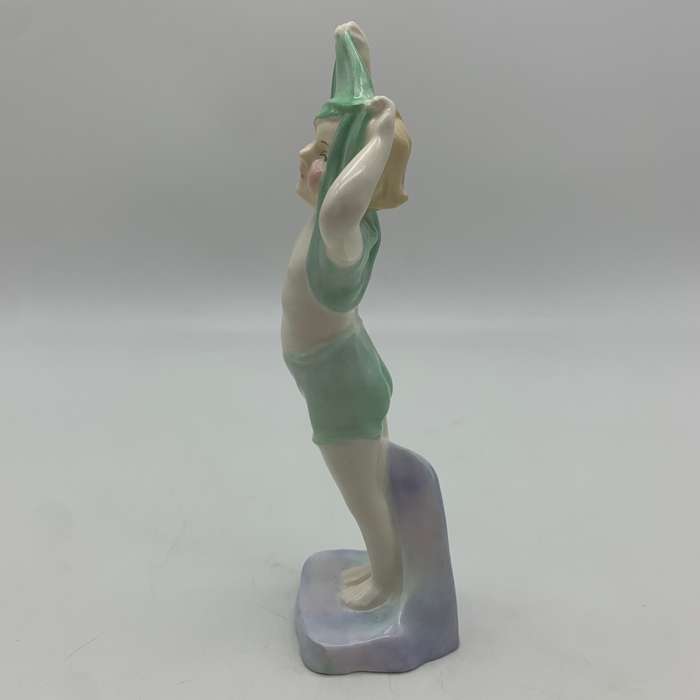 Royal Doulton 'To Bed' Figurine (HN 1805)