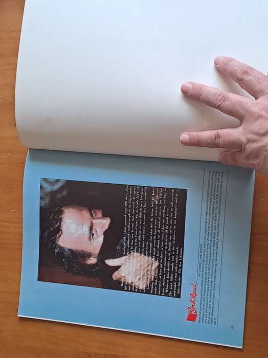 Julio Iglesias: The new Valentino - by Steve Gett - 1985