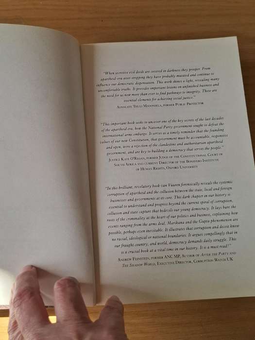 Hennie van Vuuren - Apartheid Guns and Money  A tale of profit - Softcover -  p624