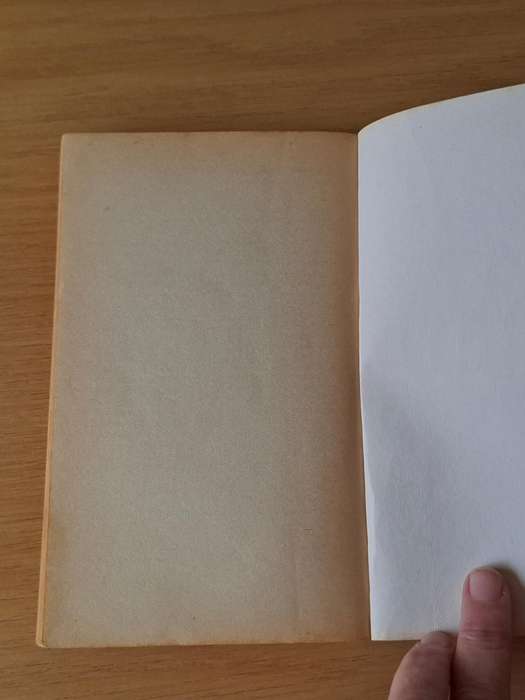Roald Dahl -  My Uncle Oswald -  Softcover -  p 205
