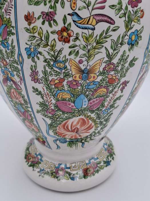 Vintage Chinese Porcelain Vase - Beautiful Botanical & Garden scenes with Summer/Spring Colours