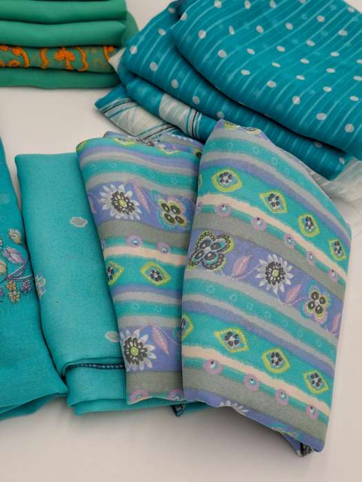 Turquoise Colored Fabric Batch - Precut in Rectangular Shapes for Head Scarves - with Thread