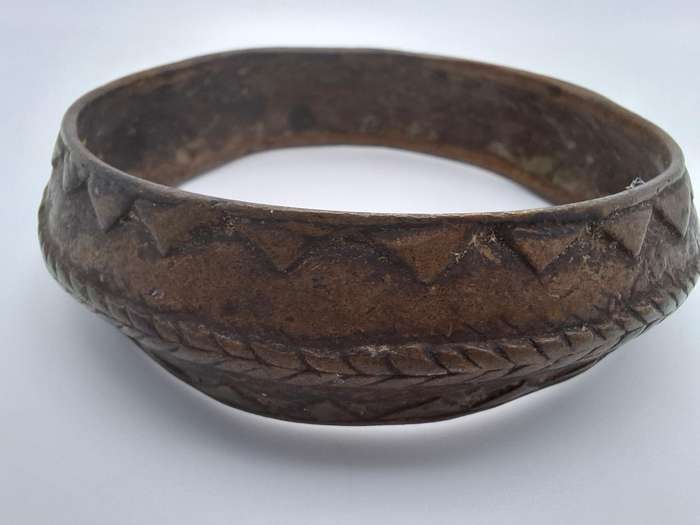 Antique African Bronze/Brass Armband - 9cm diameter - A Collectible with History