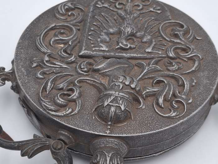 Antique Rare Pewter Gun Powder Flask with Ornate Coat of Arms - In Impeccably Condition