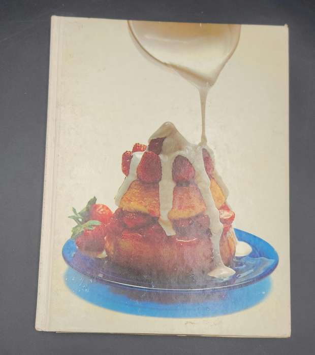 Foods of the World - American Cooking by Dale Brown - Series of 13 Collectable Cookbooks