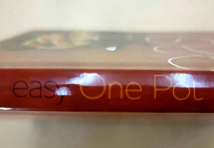 Easy One Pot - Marks & Spencer - Series of 8 Collectable Cookbooks