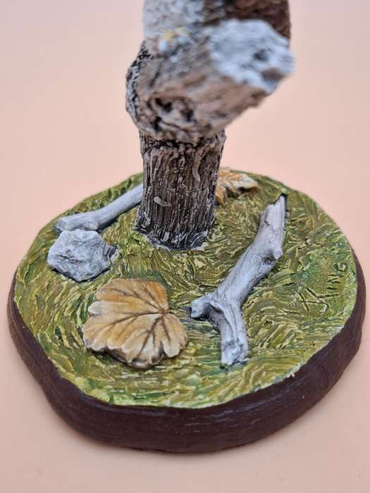 Vintage Hand Painted Resin Sculpture of a Barn Owl - Artist James Kendall King c. 1980 to 1989