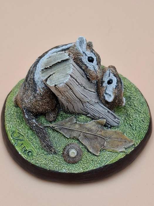 Vintage Hand Painted Resin Sculpture of a Pair of Chipmunks - Artist James Kendall King