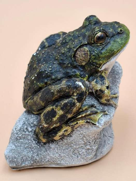Vintage Hand Painted Resin Sculpture of A Toad - Artist James Kendall King c. 1980 to 1989