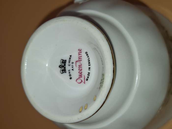 Vintage Queen Anne Fine Bone China - Cup & Saucer Duo - Beautiful Blue Flower Design