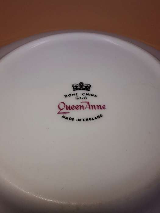 Vintage Queen Anne Fine Bone China - Cup & Saucer Duo - Beautiful Blue Flower Design