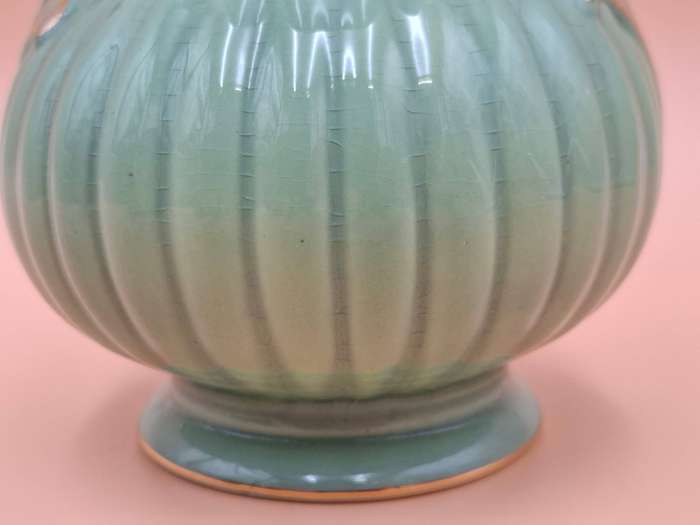 Vintage Fielding Crown Devon Vase - Green & Gold Ribbed - Excellent Condition