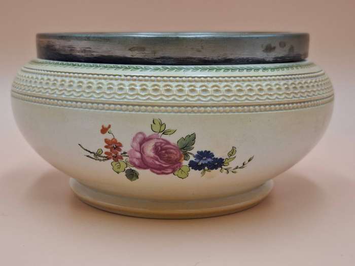 Vintage English EPNS Silver Plated Metal Rimmed Large Peach English Rose Bowl circa 1950's