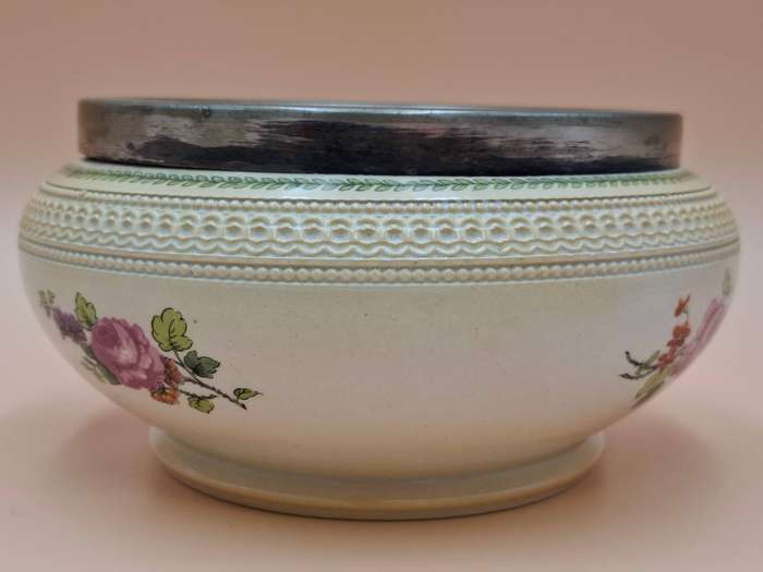 Vintage English EPNS Silver Plated Metal Rimmed Large Peach English Rose Bowl circa 1950's