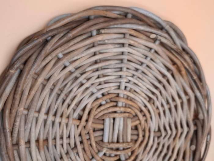 Vintage Hand Woven Rustic Rattan Placemats - 4 x 35cm diameter - Great condition