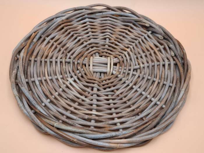Vintage Hand Woven Rustic Rattan Placemats - 4 x 35cm diameter - Great condition
