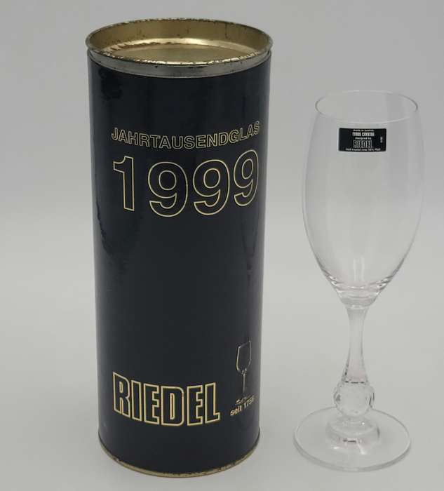 Collectable Riedel Crystal Limited Edition 1999 Flute - perfect condition in original packaging