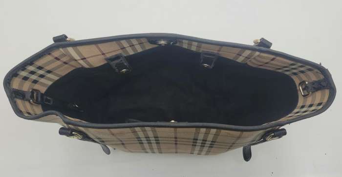 Burberry Day Bag with an interior Small Make-up Bag - No Strap & wear on Black Trim