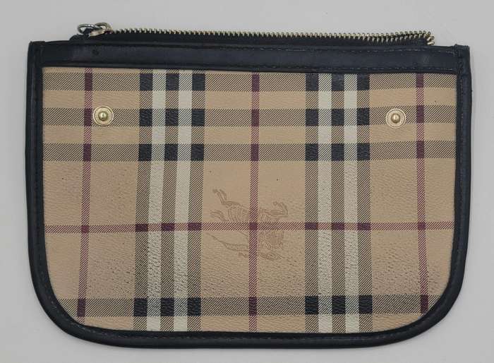 Burberry Day Bag with an interior Small Make-up Bag - No Strap & wear on Black Trim