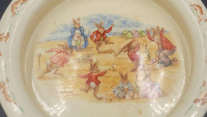 Vintage Royal Doulton Bunnykins Baby Bowl - 19cm diameter