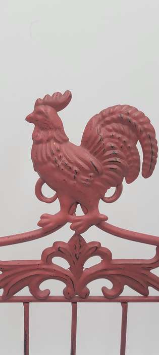 Vintage Red Rooster Metal Recipe Book Stand - Vibrant Colour - Lovely Boho Style