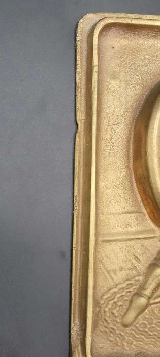 Vintage Hand Cast Solid Brass Decorative Wall Plaque - (Heavy 26cm x 26cm - 6kg)
