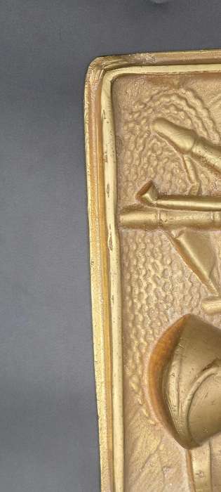 Vintage Hand Cast Solid Brass Decorative Wall Plaque - (Heavy 26cm x 26cm - 6kg)