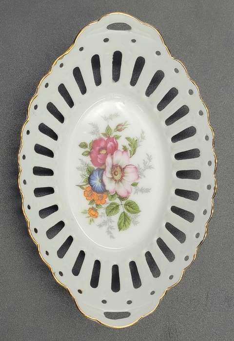 Dresden Filigree Porcelain Dish & Gold Trim Edge - Classic Meissen Flower Painting