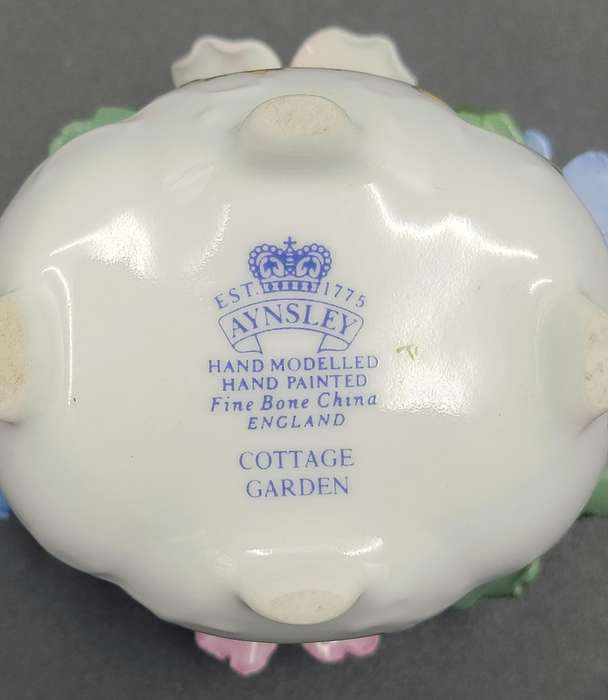 Vintage Aynsley Hand Modelled & Painted Fine Bone China Ornament - Cottage Garden
