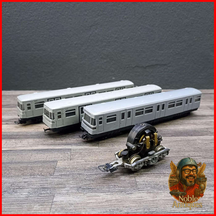 Austria H0 Loco and Passanger Wagons