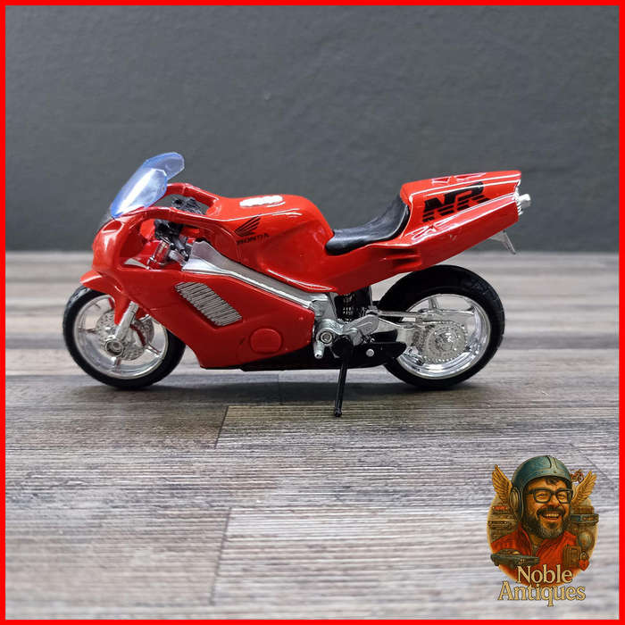 Honda NR Motorcycle Die-cast Scale 1:18