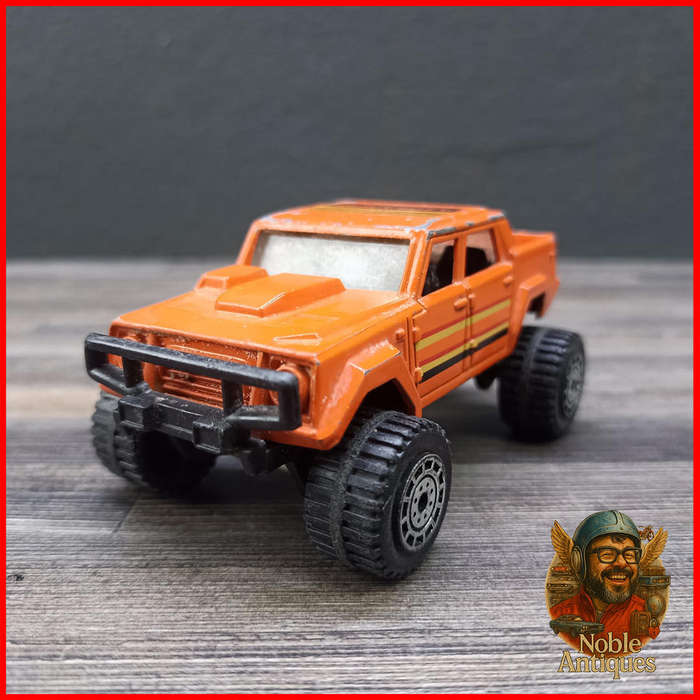 Vintage 1990 Tootsietoy Lamborghini LM002