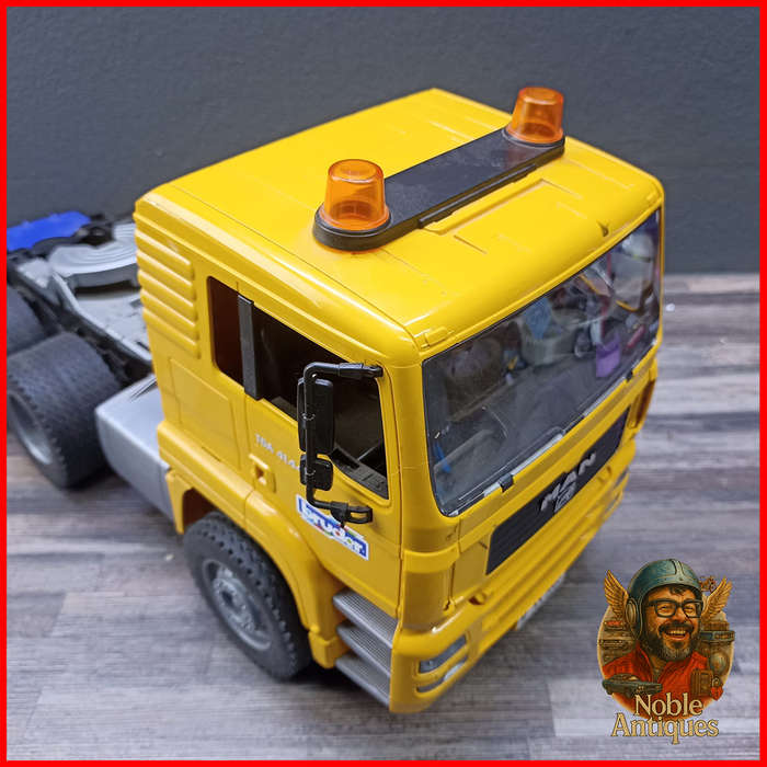 Large Bruder MAN TGA Low Loader Truck Scale 1:16