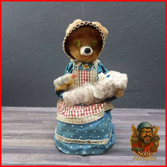 25cm Vintage Japanese Motion TinToy Mama Bear Feeding Baby