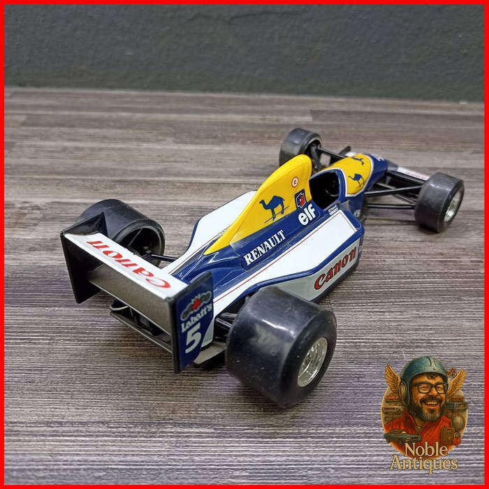 Bburago 1:24 scale die cast model of the Williams FW14 Formula 1 car